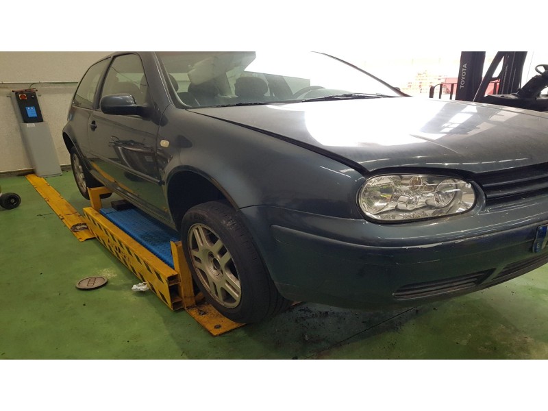 volkswagen golf iv berlina (1j1) del año 1997