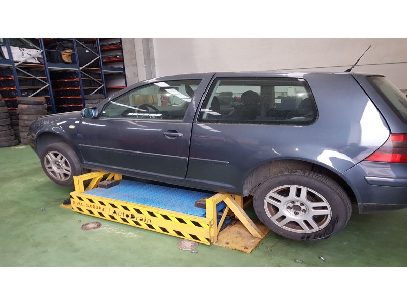 volkswagen golf iv berlina (1j1) del año 1997
