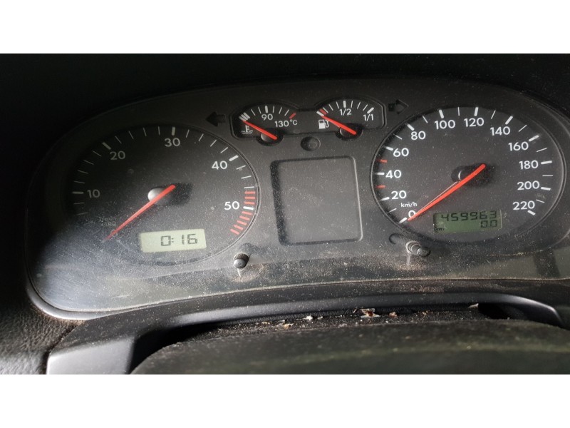 volkswagen golf iv berlina (1j1) del año 1997