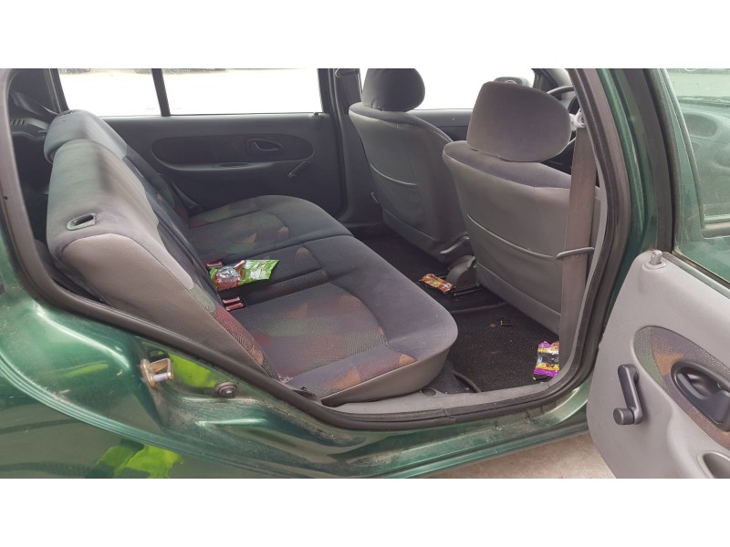 renault clio ii fase i (b/cbo) del año 1998