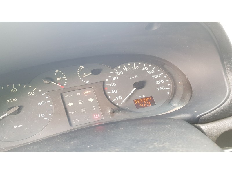 renault clio ii fase i (b/cbo) del año 1998