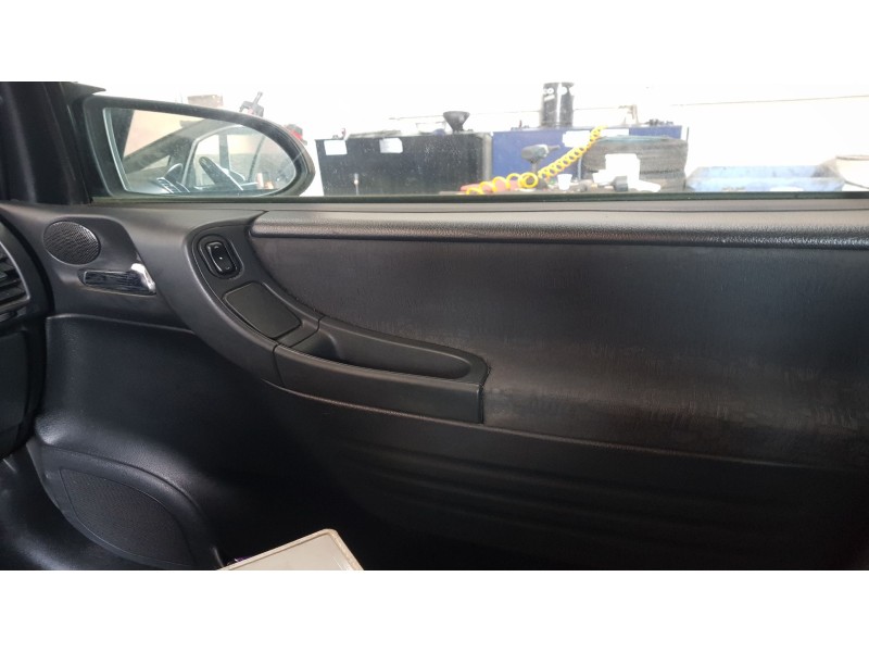 opel zafira a del año 2000