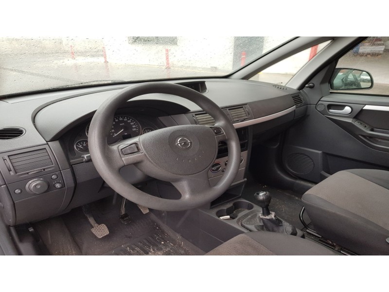 opel meriva del año 2003