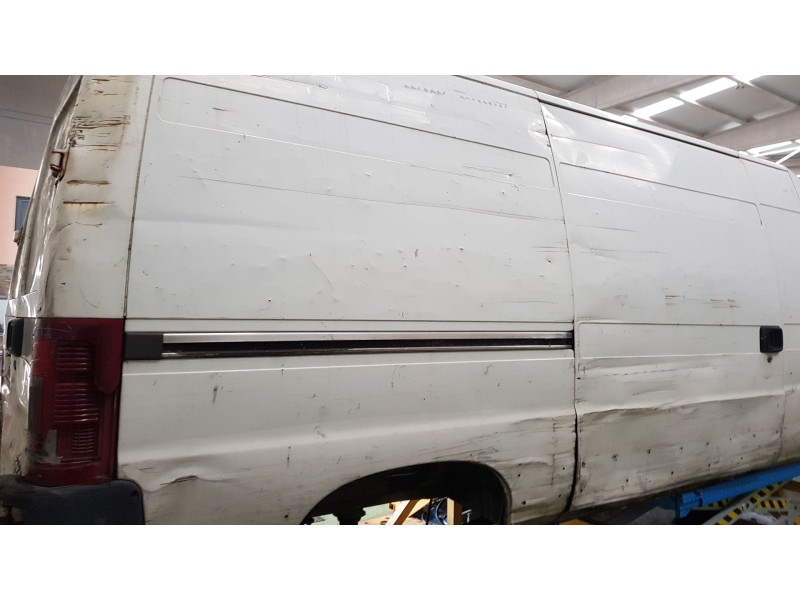peugeot boxer furgón (244) del año 2002