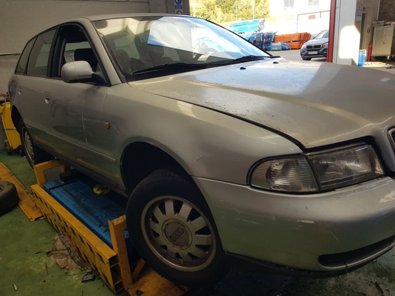 audi a4 avant (b5) del año 1996