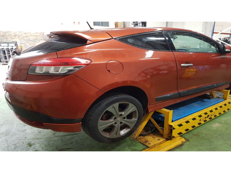 renault megane iii coupe del año 2008
