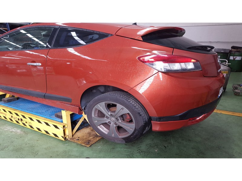 renault megane iii coupe del año 2008