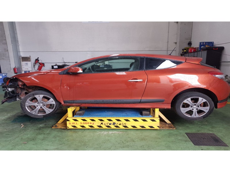 renault megane iii coupe del año 2008