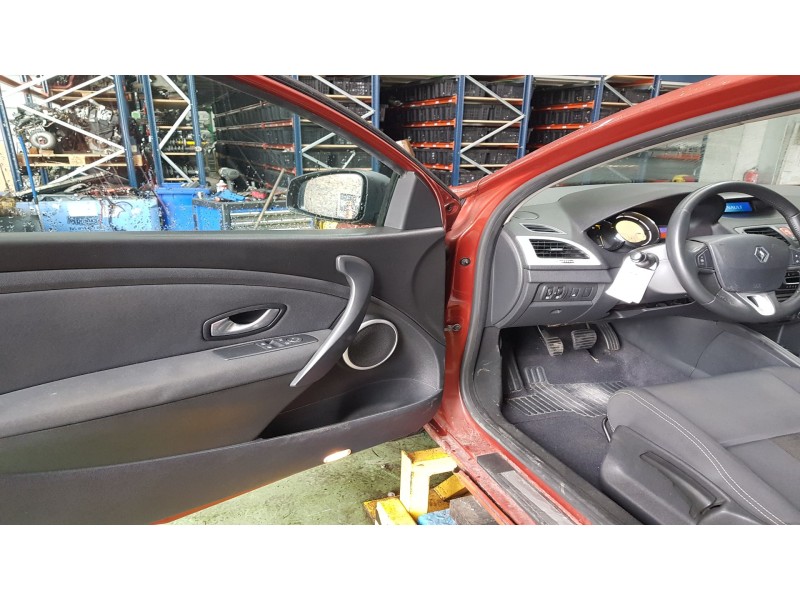 renault megane iii coupe del año 2008