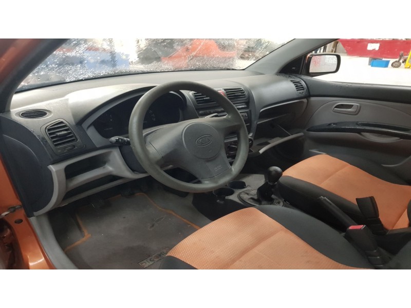 kia picanto del año 2004