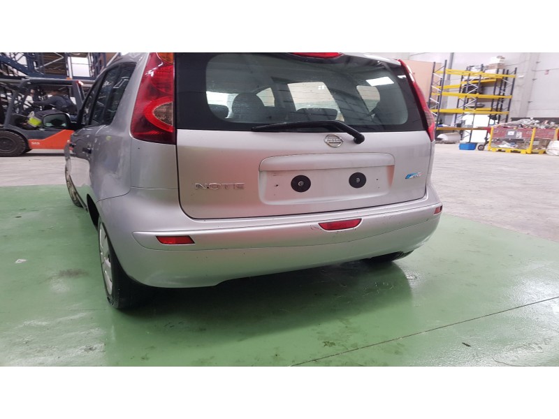nissan note (e11e) del año 2006