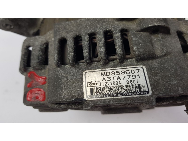 Recambio de alternador para mitsubishi space wagon (n80/n90) 2.4 referencia OEM IAM A3TA7791 MD355607 