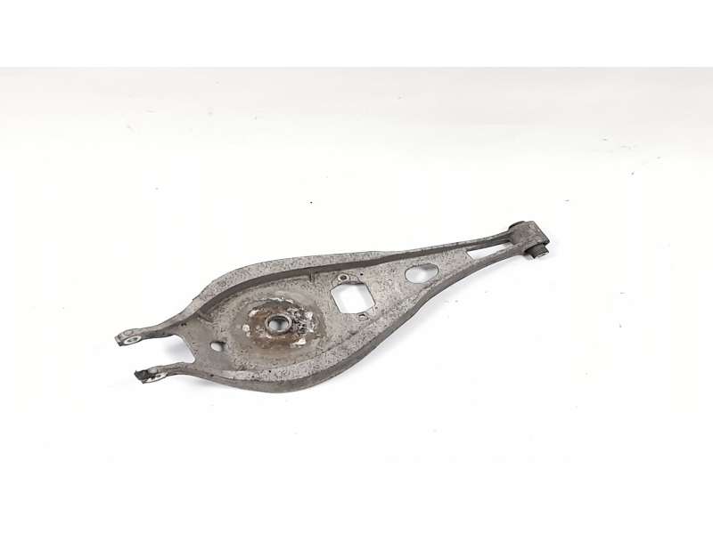 BRAZO SUSPENSION SUPERIOR TRASERO DERECHO 