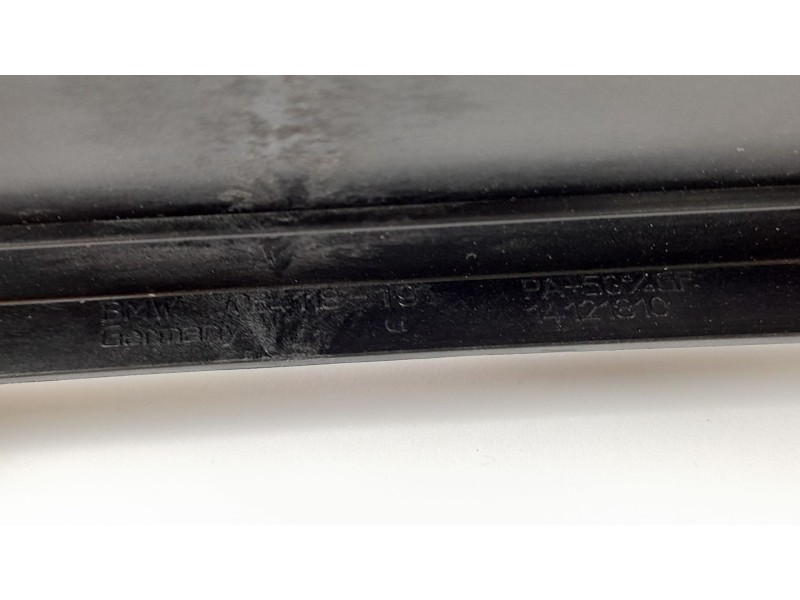 Recambio de molduras delanteras para bmw serie 5 berlina (e60) 535 d referencia OEM IAM 51457034118 703411819 