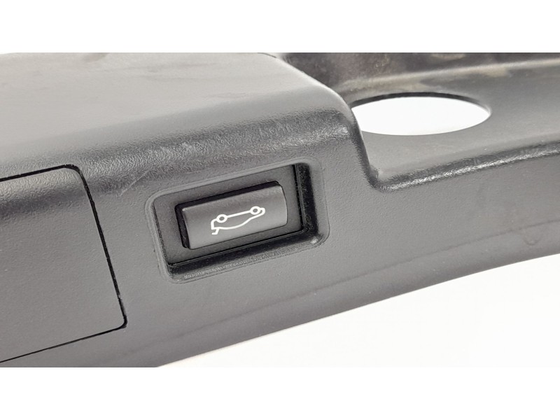 Recambio de molduras delanteras para bmw serie 5 berlina (e60) 535 d referencia OEM IAM 51437025029 50499800 