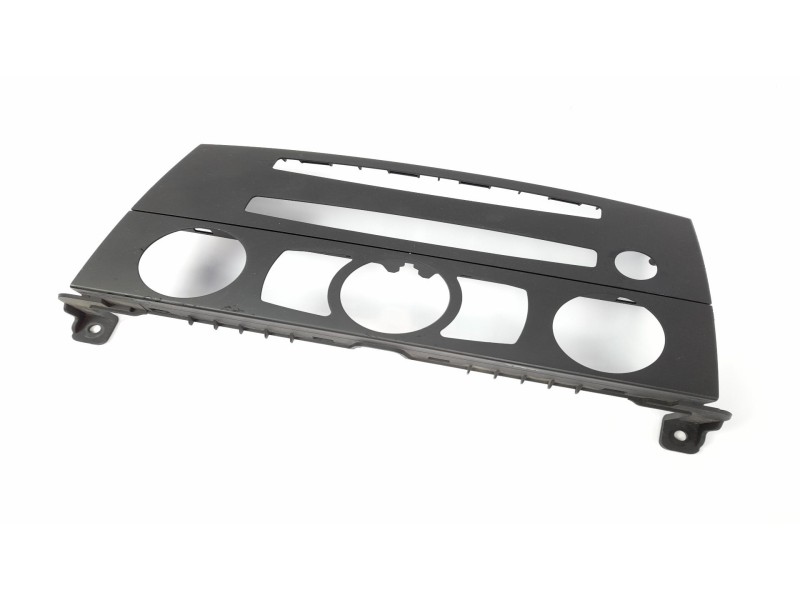 Recambio de molduras delanteras para bmw serie 5 berlina (e60) 535 d referencia OEM IAM 79063799 51167906374 14121810