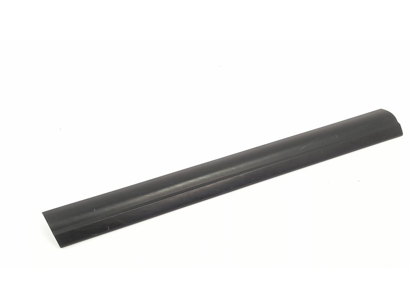 Recambio de moldura para bmw serie 5 berlina (e60) 535 d referencia OEM IAM 51477025007  