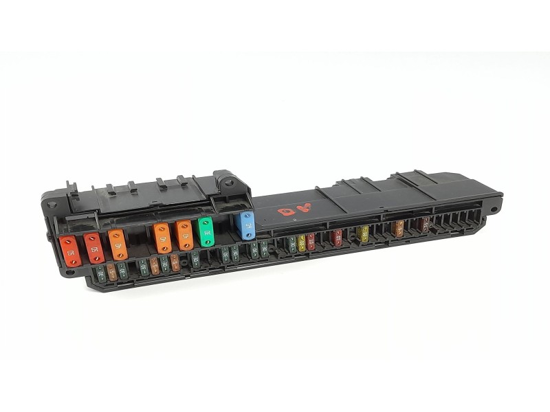 Recambio de caja reles / fusibles para bmw serie 5 berlina (e60) 535 d referencia OEM IAM 6957330 61146957330 6114695733001