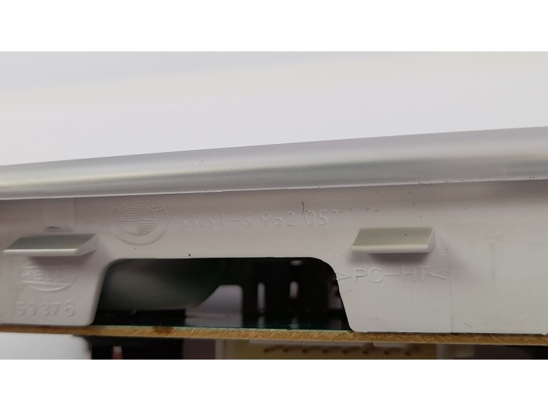 Recambio de luz interior para bmw serie 5 berlina (e60) 535 d referencia OEM IAM 63316962057  