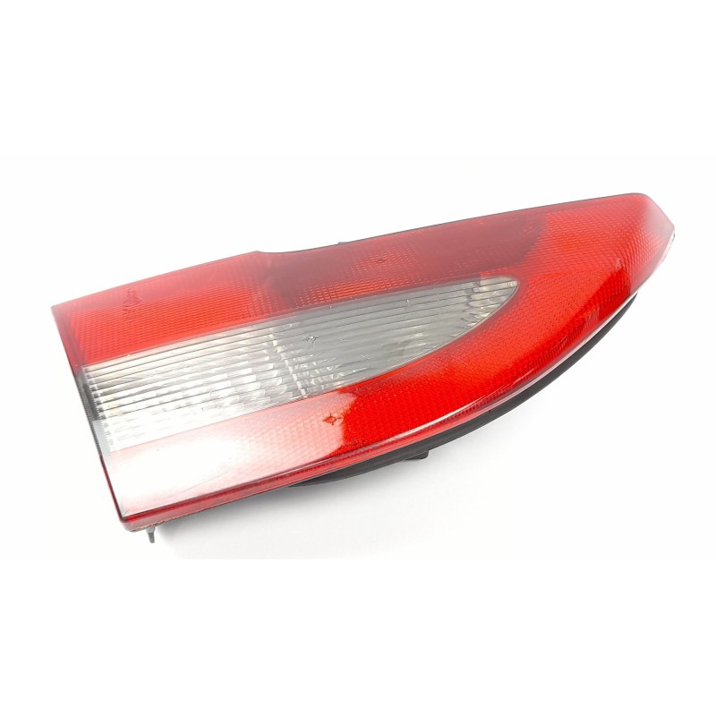 Recambio de piloto trasero izquierdo interior para renault megane i classic (la0) 1.9 dti (la08, la0n) referencia OEM IAM 770042