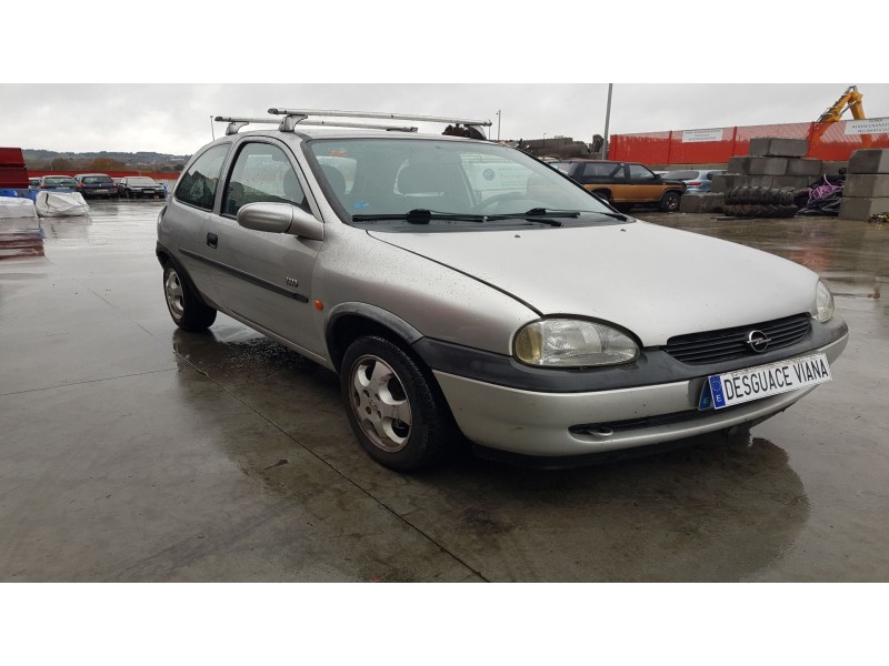 opel corsa b del año 1996