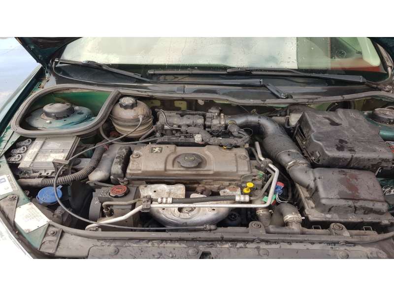 peugeot 206 berlina del año 2004