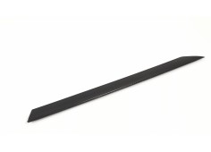Recambio de moldura para bmw serie 3 berlina (e46) 320d referencia OEM IAM 8213995  