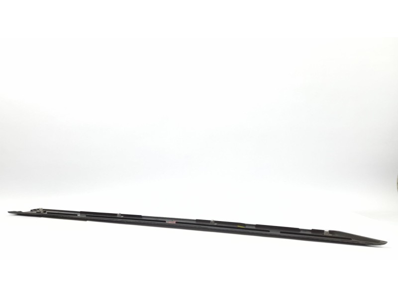 Recambio de moldura para bmw serie 3 berlina (e46) 320d referencia OEM IAM 8213996  
