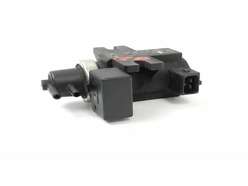 Recambio de valvula aire adicional para bmw serie 3 berlina (e46) 320d referencia OEM IAM 72279600 2247906 
