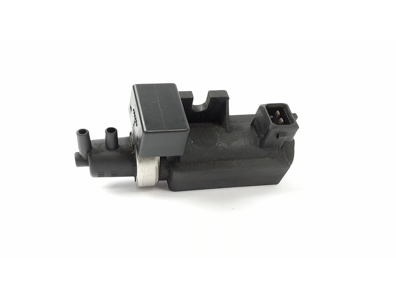 Recambio de valvula aire adicional para bmw serie 3 berlina (e46) 320d referencia OEM IAM 72279600 2247906 