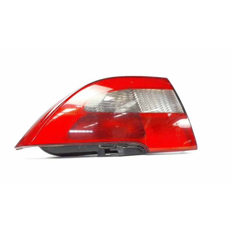 Recambio de piloto trasero izquierdo interior para renault megane i classic (la0) 1.9 dti (la08, la0n) referencia OEM IAM 770042