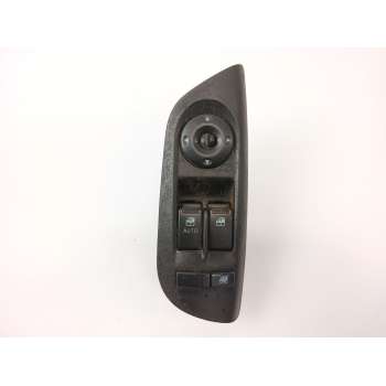 MANDO ELEVALUNAS DELANTERO IZQUIERDO 935702C500 