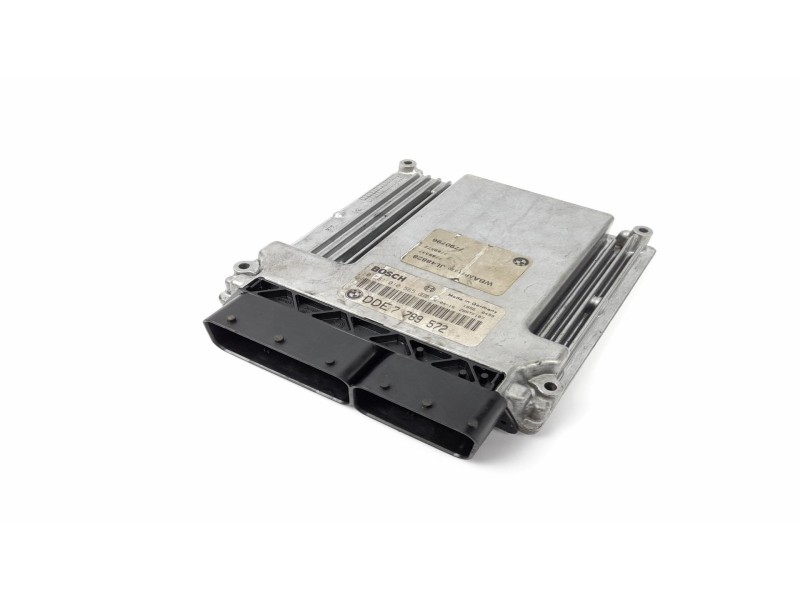 Recambio de centralita motor uce para bmw serie 3 touring (e46) 320d referencia OEM IAM 7790796  