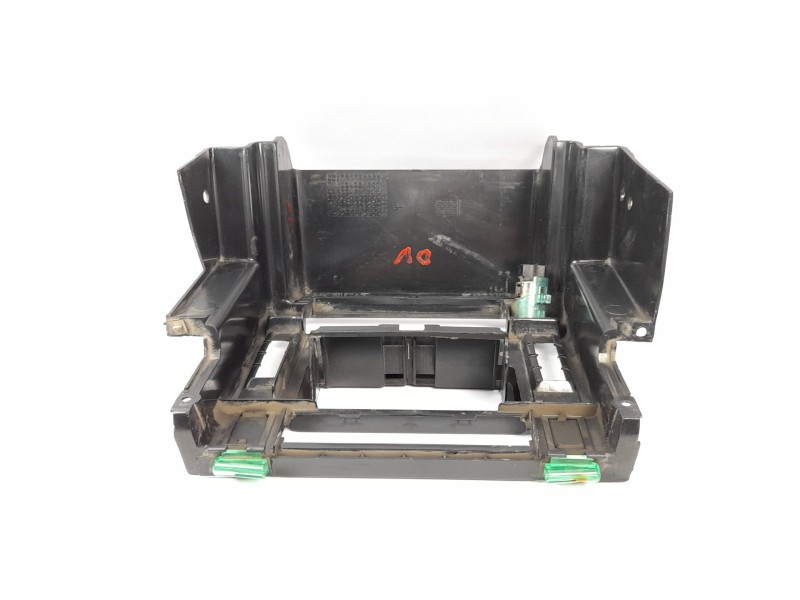 Recambio de consola central para citroen c15 ranchera familiar 1.8 d referencia OEM IAM   