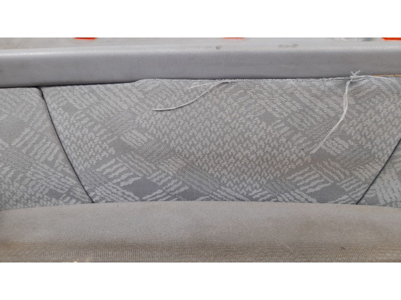 Recambio de guarnecido puerta delantera derecha para bmw x5 (e53) 3.0i referencia OEM IAM 000040526R 000040618R 000040176R