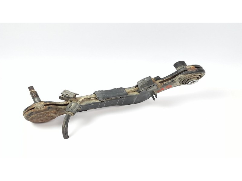 Recambio de brazo suspension superior trasero izquierdo para bmw x5 (e53) 3.0i referencia OEM IAM 33326770859  