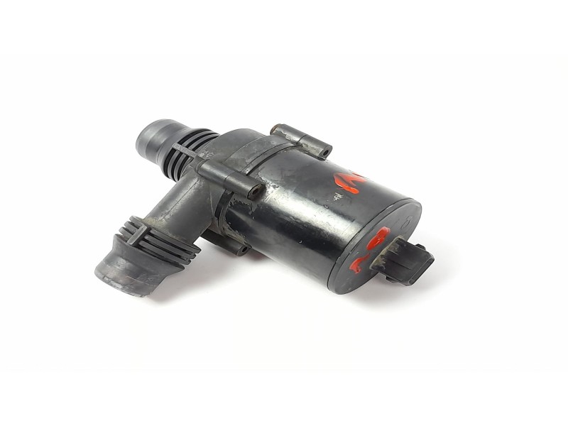 Recambio de bomba agua para bmw x5 (e53) 3.0i referencia OEM IAM 70207816 6913489 077903T015