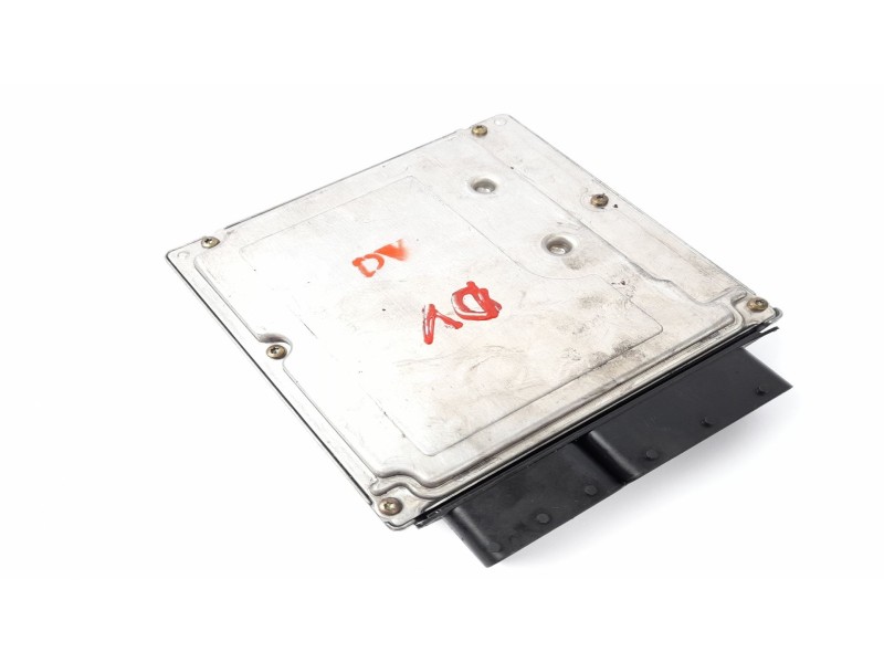 Recambio de centralita motor uce para bmw serie 3 touring (e46) 320d referencia OEM IAM 7790796  