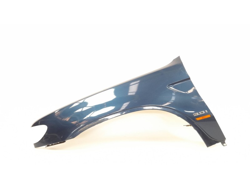 Recambio de aleta delantera izquierda para bmw x5 (e53) 3.0i referencia OEM IAM 41357000385 41357121007 