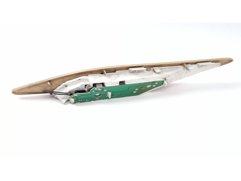 Recambio de luz interior para bmw serie 5 berlina (e39) 2.5 525d referencia OEM IAM 39820202  