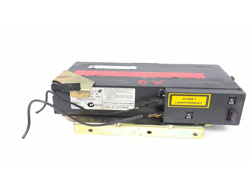 Recambio de sistema audio / radio cd para bmw serie 5 berlina (e39) 2.5 525d referencia OEM IAM   