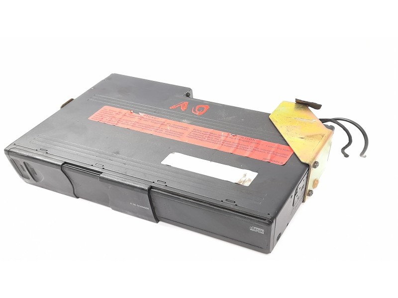 Recambio de sistema audio / radio cd para bmw serie 5 berlina (e39) 2.5 525d referencia OEM IAM   
