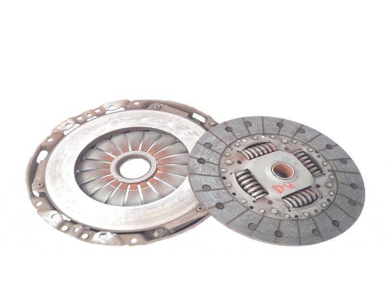 Recambio de kit embrague para peugeot 406 berlina (8b) 2.0 hdi 110 referencia OEM IAM 2051X0  