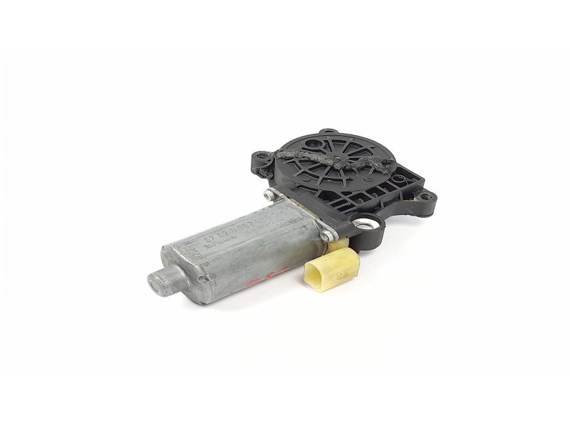 Recambio de motor elevalunas delantero izquierdo para bmw serie 3 berlina (e46) 320d referencia OEM IAM 0130821716  