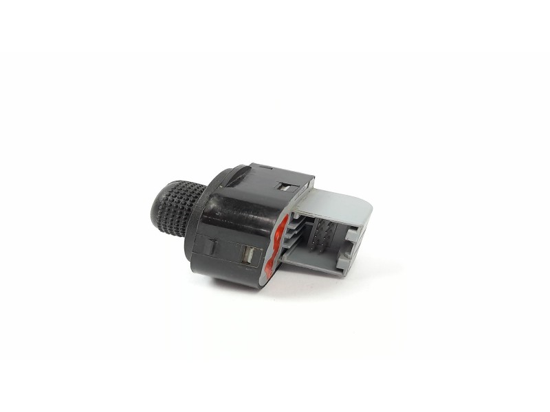 Recambio de mando retrovisor para peugeot bipper tepee basic stt 1.3 hdi referencia OEM IAM B569  