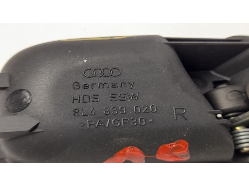 Recambio de maneta interior trasera derecha para audi a3 (8l1) 1.6 fastback referencia OEM IAM 8L4839020  