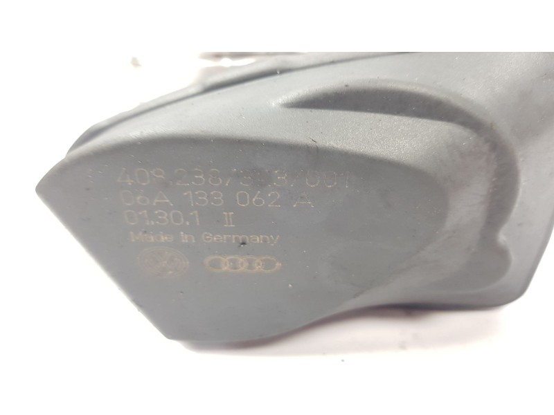Recambio de caja mariposa para audi a3 (8l1) 1.6 fastback referencia OEM IAM 06A133062A 408238 