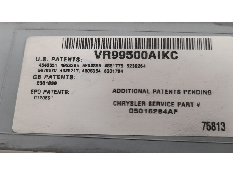 Recambio de luz interior para chrysler voyager (rg) 2.4 cat referencia OEM IAM VR99500AIKC 822591 822550