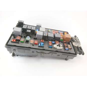 CAJA RELES / FUSIBLES 13255300 