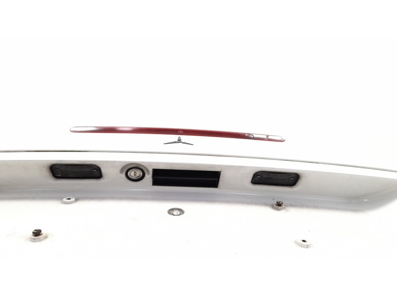 Recambio de tapa maletero para mercedes clase c (w203) berlina 200 cdi (203.004) referencia OEM IAM A2037500475  